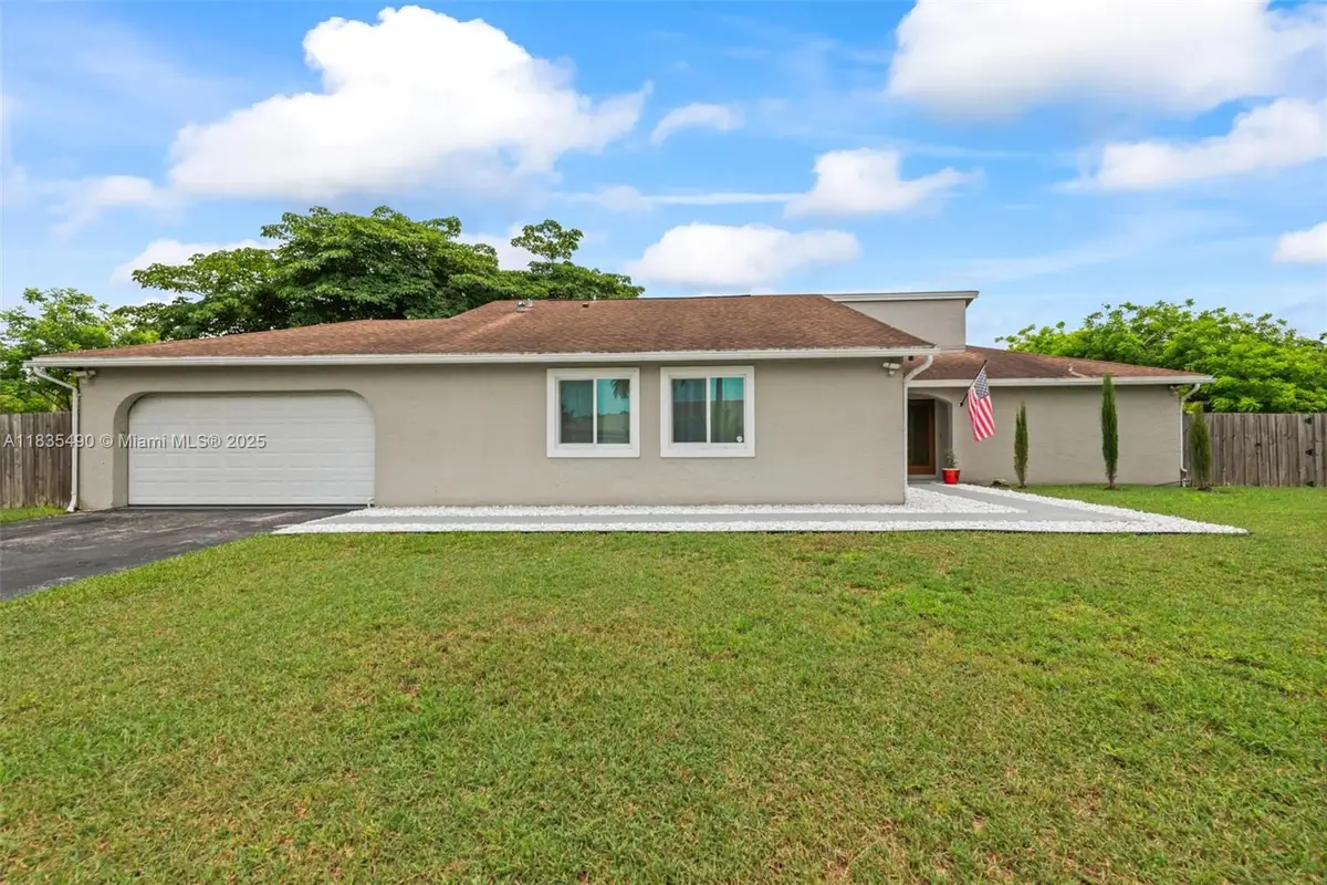 16255 SW 281st St, Homestead, FL 33033 - Image #1