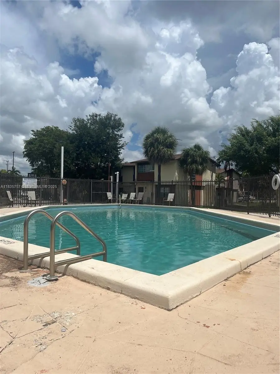 10851 SW 2nd St #K111, Sweetwater, FL 33174 - Image #2