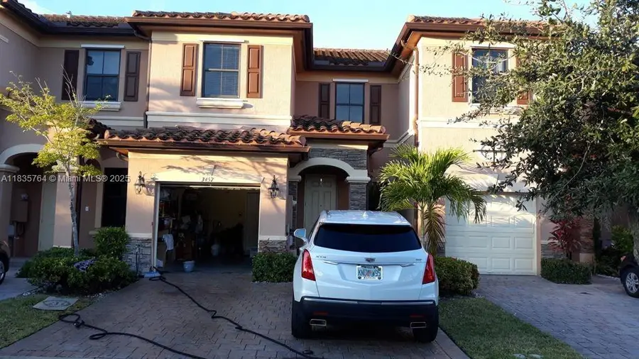3457 W 89th Ter #3457, Hialeah, FL 33018 - Image #2