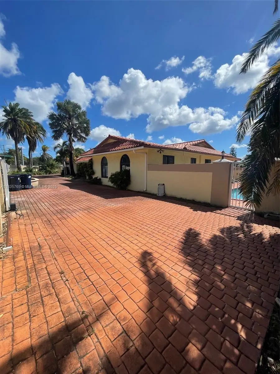 5550 SW 87th Ave, Miami, FL 33165 - Image #3