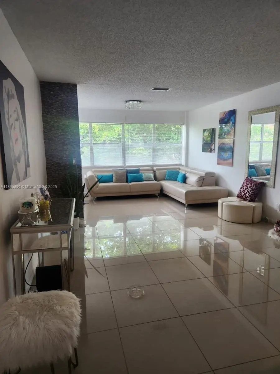 9800 Sunrise Lakes Blvd #309, Sunrise, FL 33322 - #3