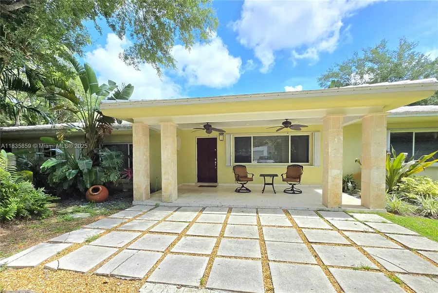 7895 SW 122nd St, Pinecrest, FL 33156 - Image #3