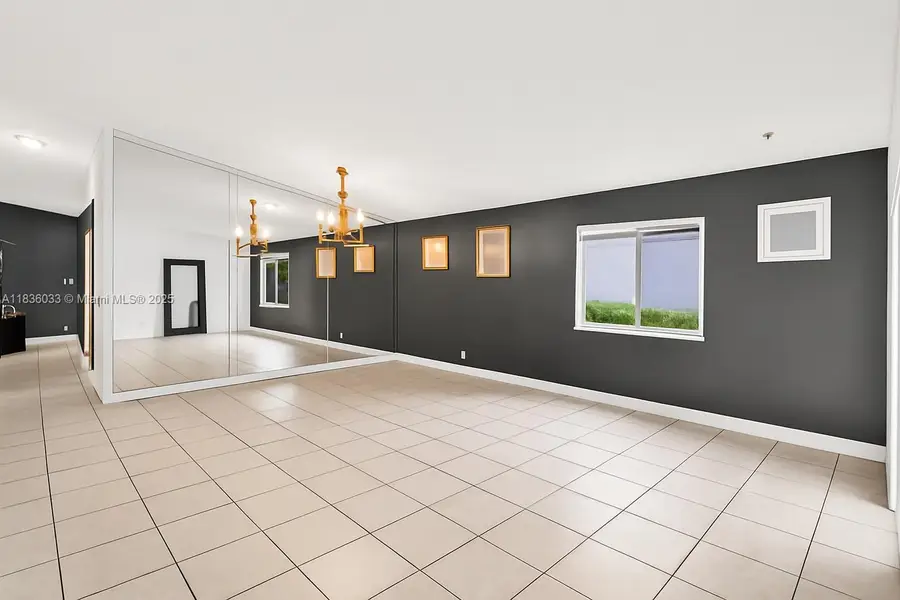 2472 SW 106th Ave, Miramar, FL 33025 - Image #3