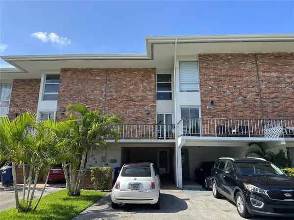 6707 Brookline Dr #6707, Hialeah, FL 33015