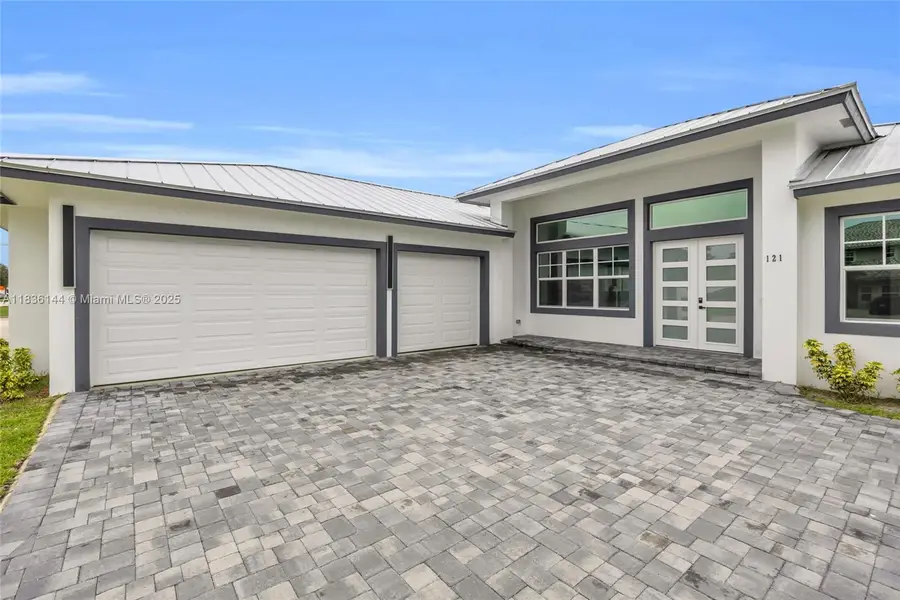 121 SW Sea Lion Rd, Port Saint Lucie, FL 34953 - Image #3