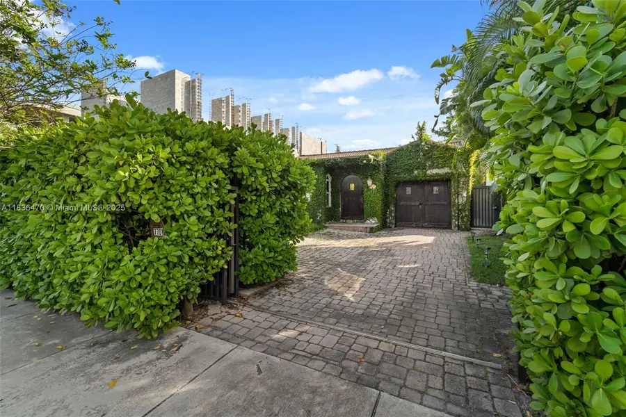 7701 NE 8th Ave, Miami, FL 33138 - Image #2