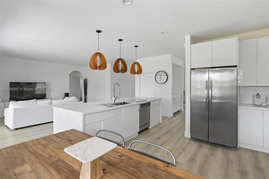 1249 Chenille Cir, Weston, FL 33327 - Image #3