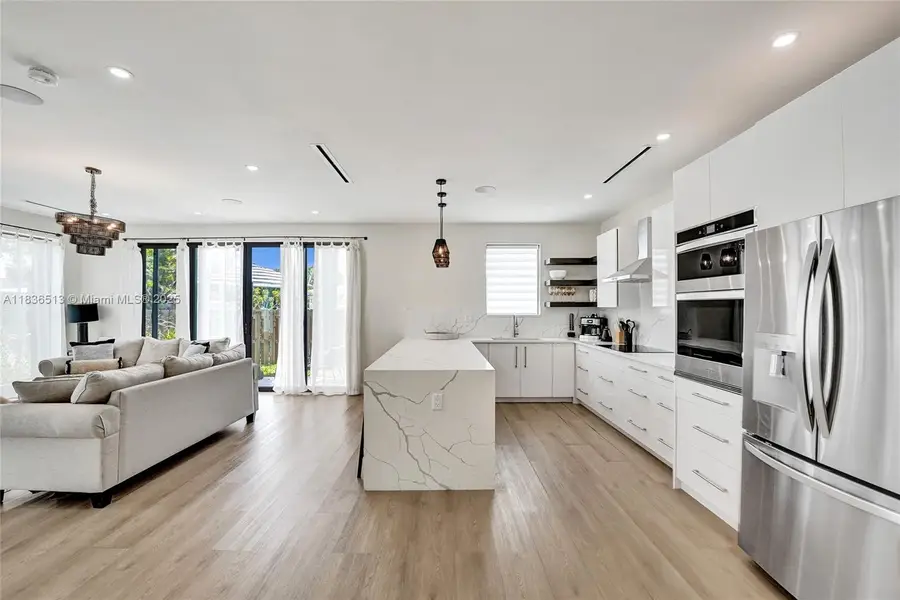 1617 NE 11th St #1, Fort Lauderdale, FL 33304 - Image #3