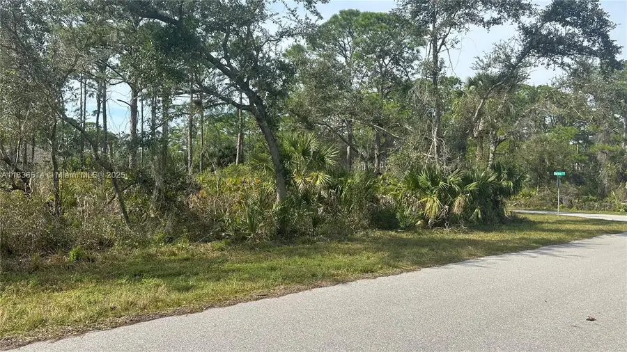 12501 Harlow Avenue, Port Charlotte, FL 33953 - Image #2