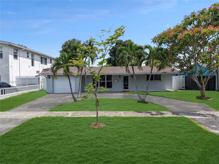 4721 W Park Rd, Hollywood, FL 33021 - Image #2