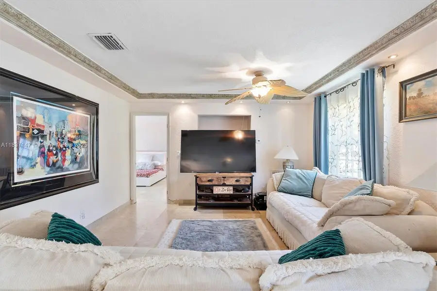 65 NE 209th Ter, Miami Gardens, FL 33179 - Image #2