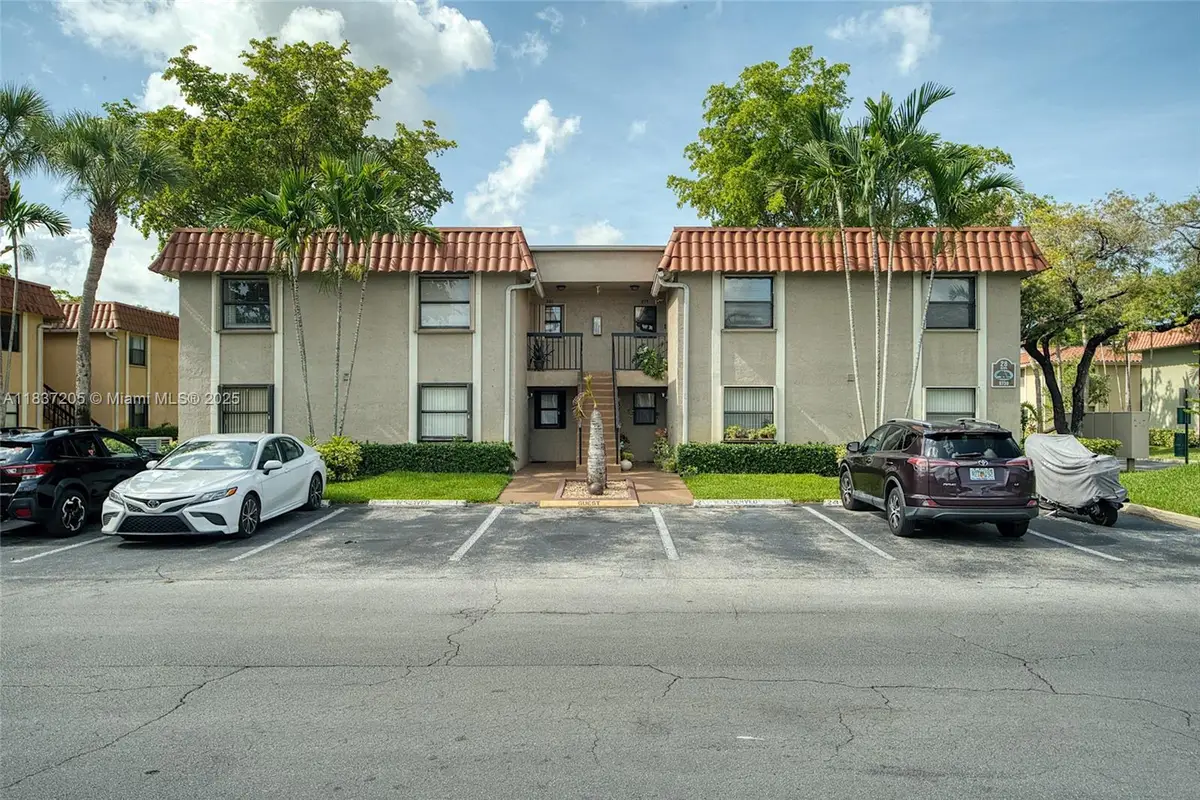 9730 Hammocks Blvd #201-28, Miami, FL 33196 - Image #1