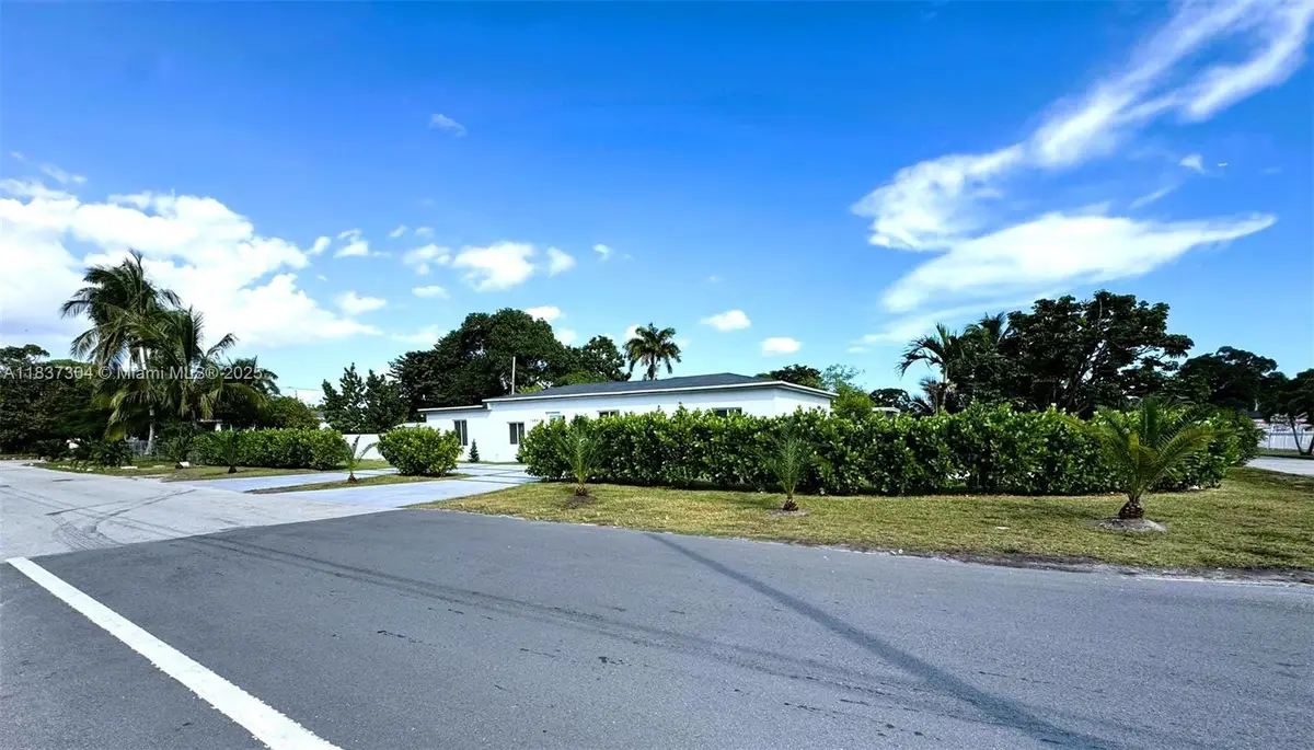 14801 NW 5th Ave, Miami, FL 33168 - Image #1