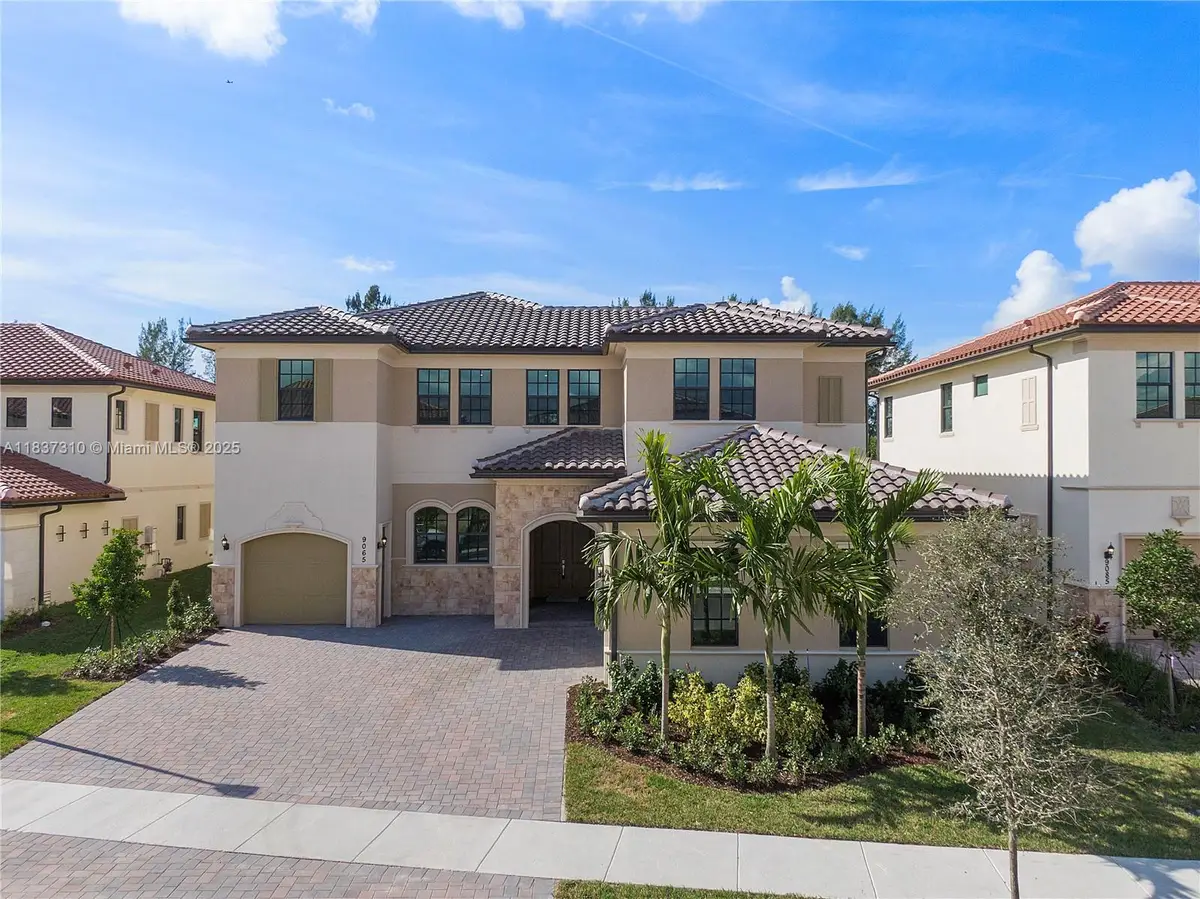 9065 W Parkland Bay Trl, Parkland, FL 33076 - Image #1