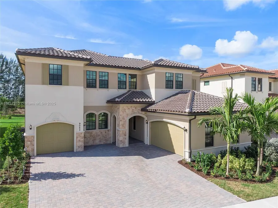9065 W Parkland Bay Trl, Parkland, FL 33076 - Image #2