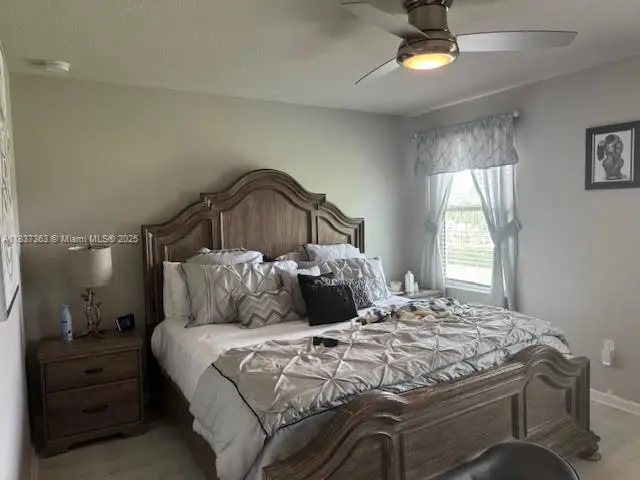 6349 Topsail Dr, West Palm Beach, FL 33413 - Image #2