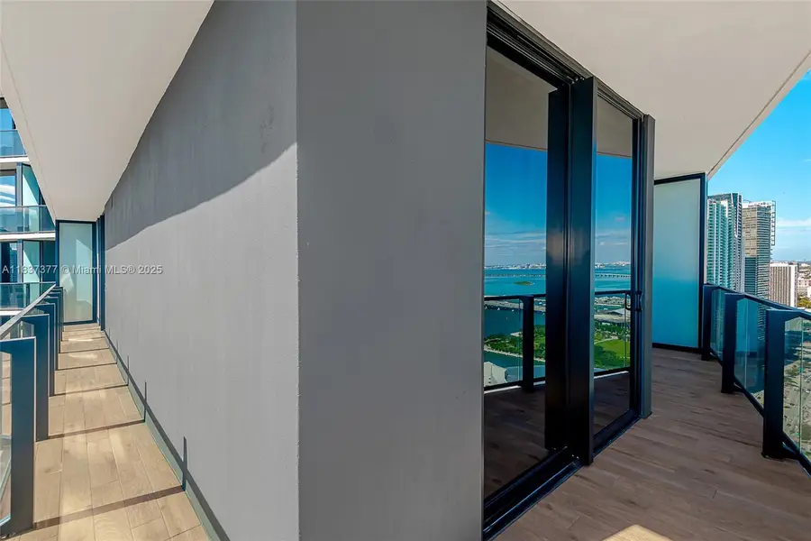 398 NE 5th St #3711, Miami, FL 33132 - Image #2