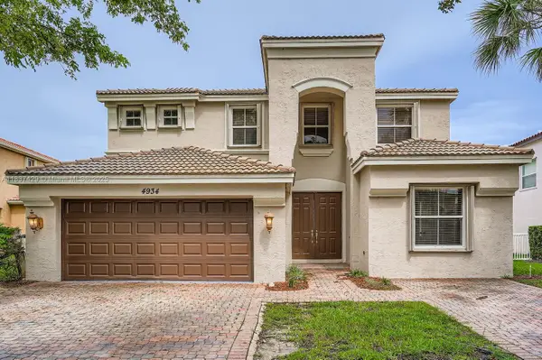 4934 SW 158th Way, Miramar, FL 33027