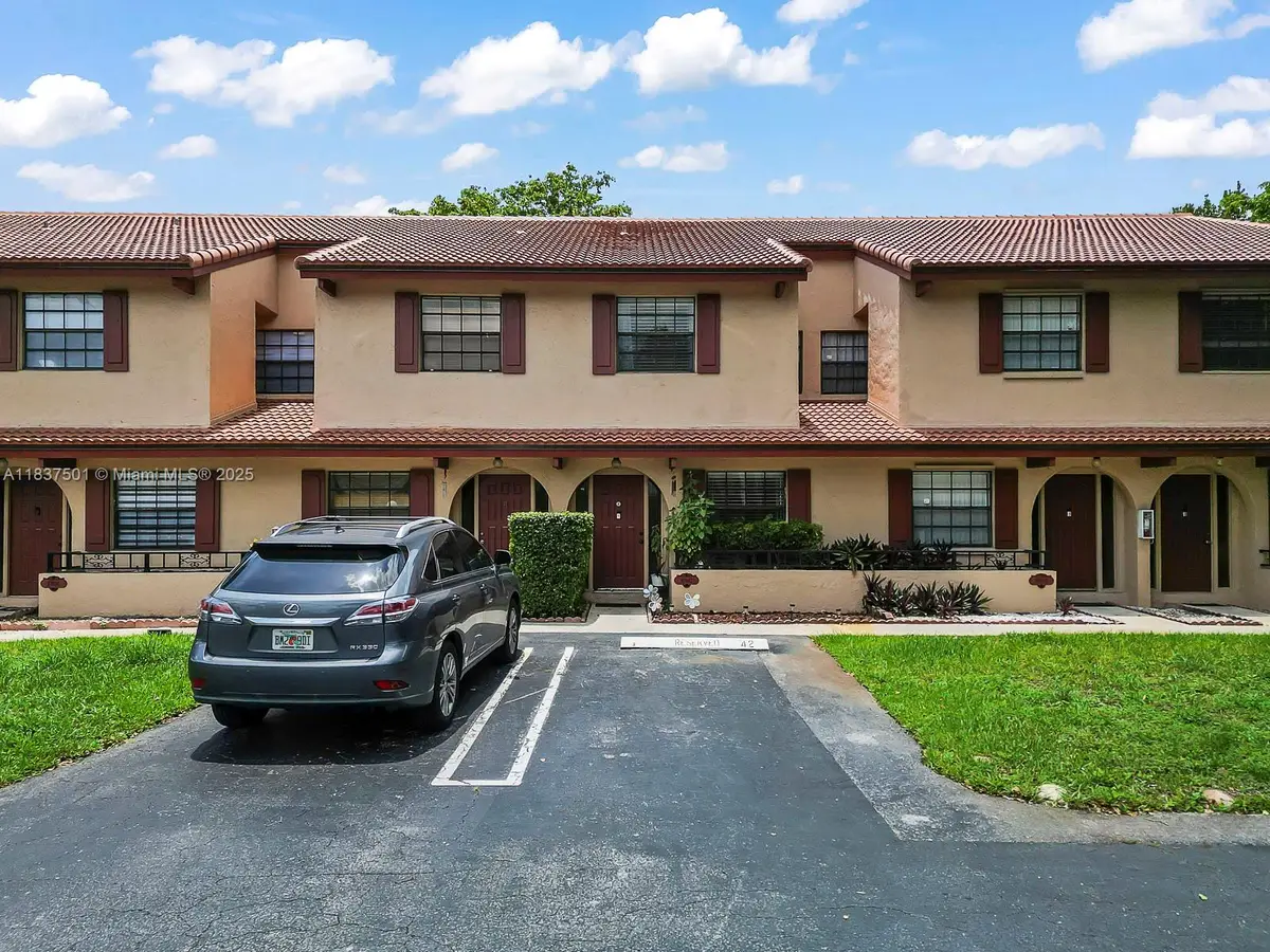 10942 W Sample Rd #E1, Coral Springs, FL 33065 - Image #1