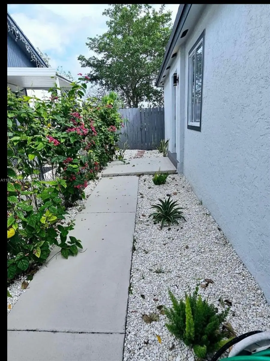 12219 SW 198th Ter, Miami, FL 33177 - Image #3