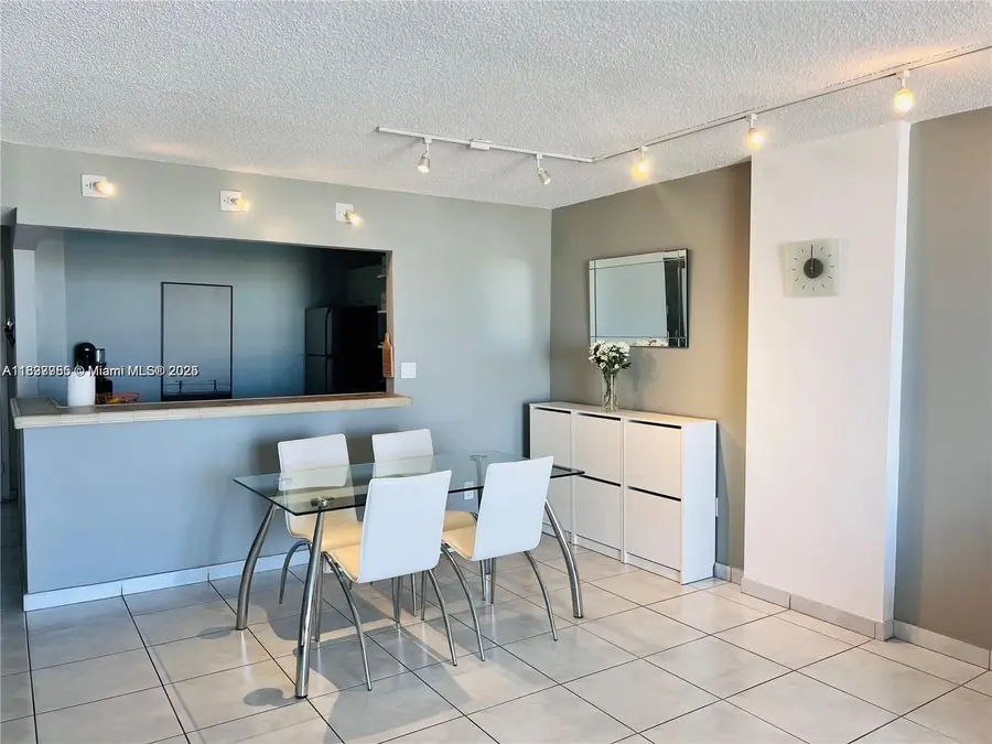 2780 NE 183rd St #2015, Aventura, FL 33160 - #3