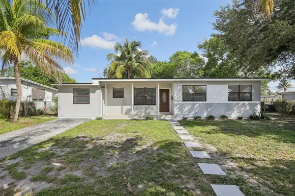 3371 SW 37th St, West Park, FL 33023