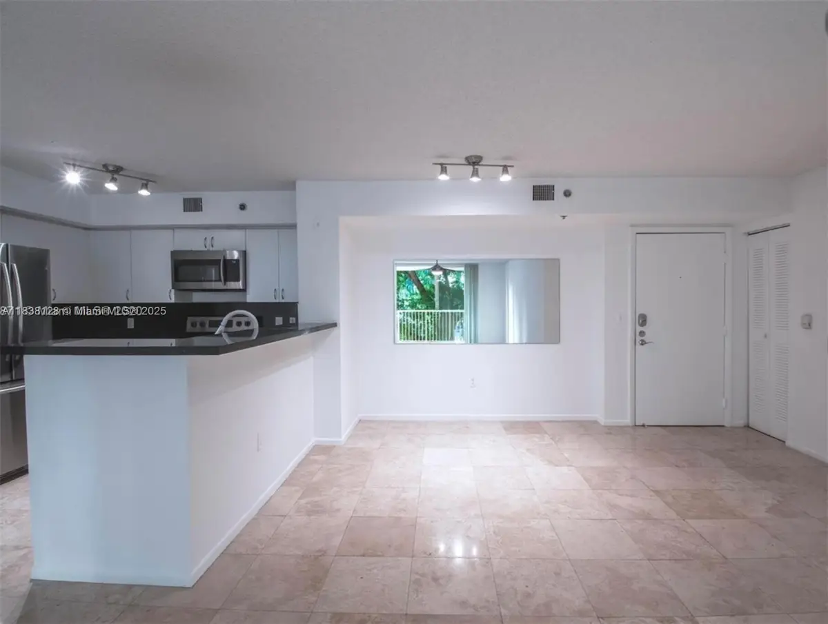 19501 E Country Club Dr #9306, Aventura, FL 33180 - #1