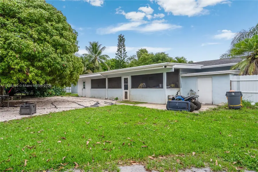 26105 SW 193rd Ave, Homestead, FL 33031 - Image #3