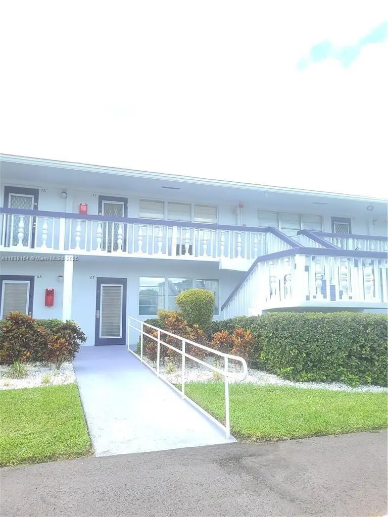 82 Oakridge G #82, Deerfield Beach, FL 33442 - #2