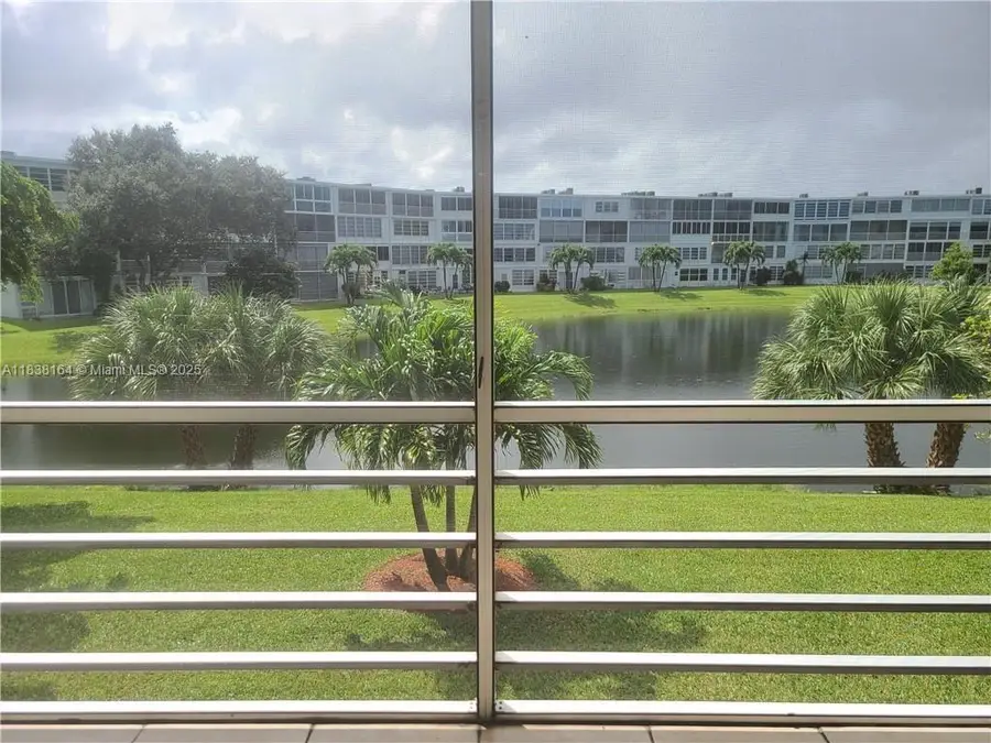 82 Oakridge G #82, Deerfield Beach, FL 33442 - #3