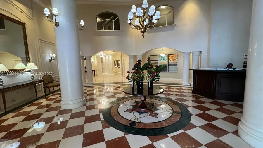 19900 E Country Club Dr #1014, Aventura, FL 33180 - #2