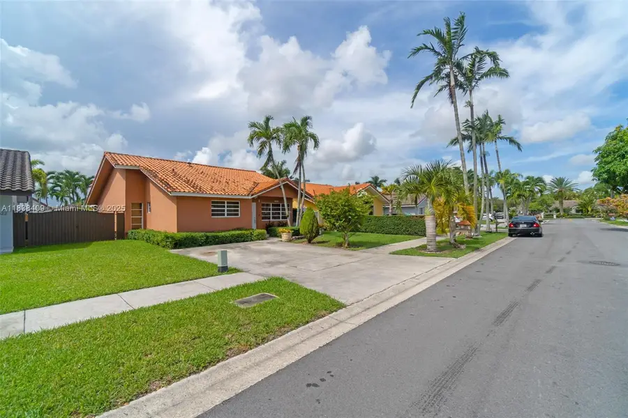 14526 SW 106th Ter, Miami, FL 33186 - Image #2