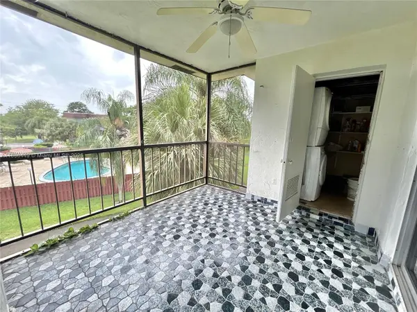 7480 NW 17th St #305, Plantation, FL 33313