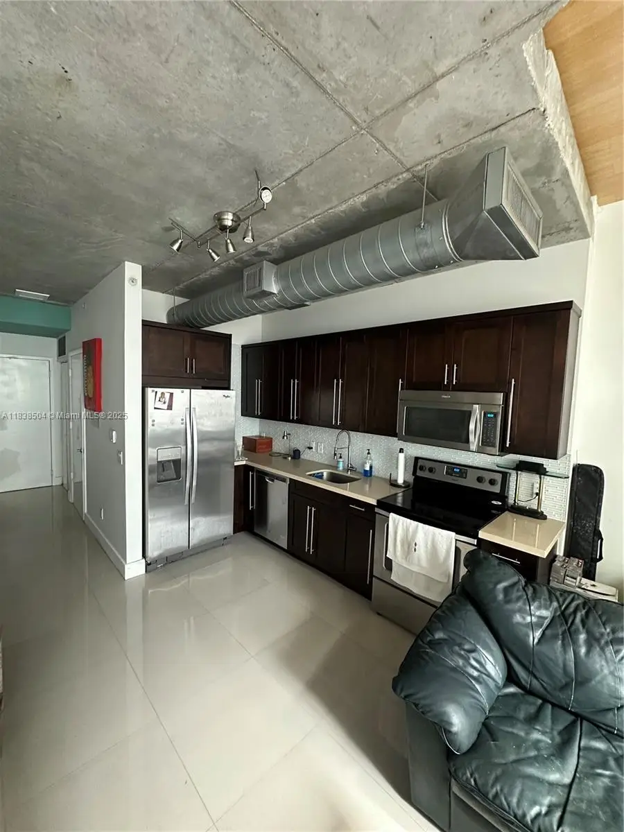 690 SW 1st Ct #1010, Miami, FL 33130 - Image #3