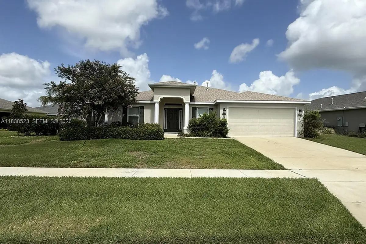 4546 Shenandoah River Trail, Howey In The Hills Okahumpka, FL 34748 - #1