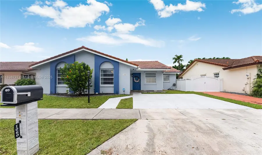 1060 NW 128th Ct, Miami, FL 33182 - Image #2