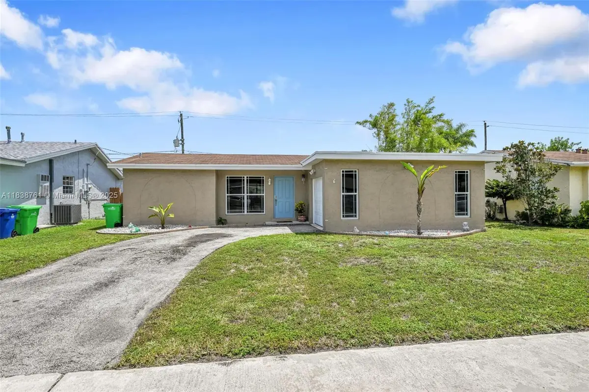 11730 NW 33rd St, Sunrise, FL 33323 - Image #1