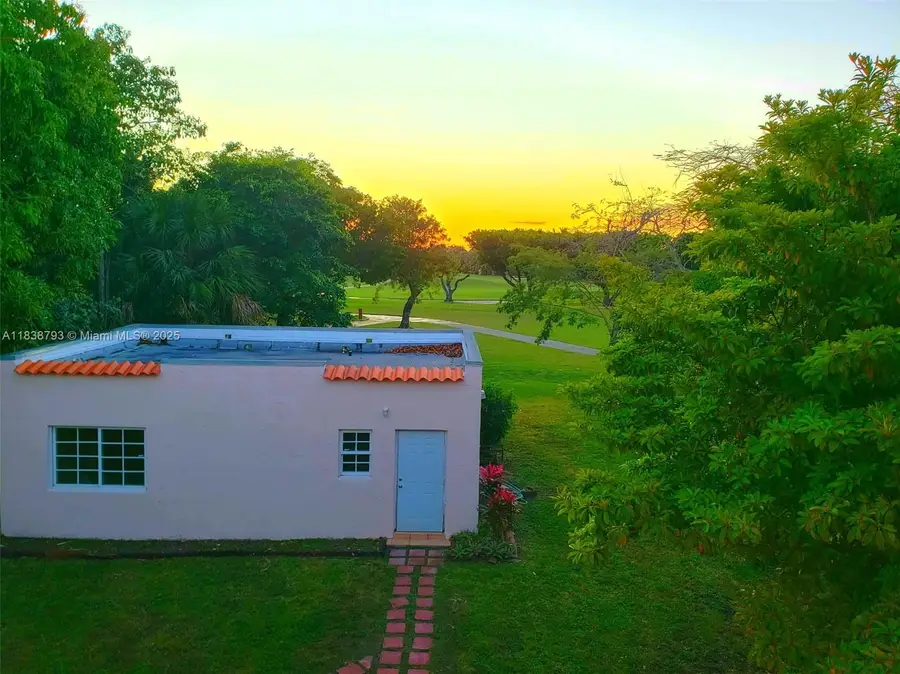 3124 Prairie Ave, Miami Beach, FL 33140 - Image #2