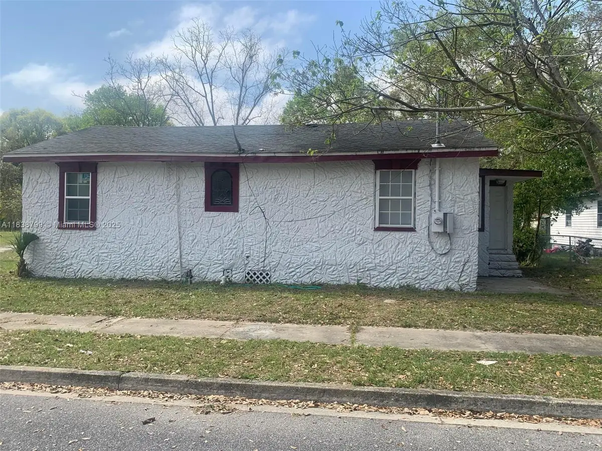 5246 Buick Ave, Jacksonville, FL 32209 - Image #1