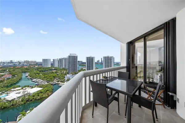 2000 Island Blvd #2409, Aventura, FL 33160