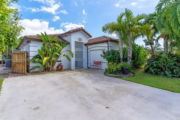25237 SW 133rd Pl, Homestead, FL 33032