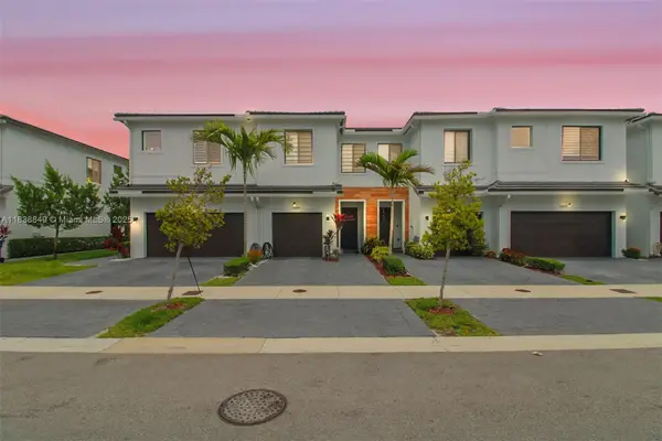 10844 SW 232nd Ter, Homestead, FL 33032