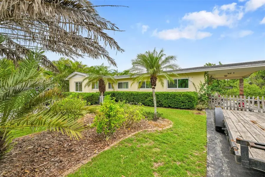 85 NW 21st St, Homestead, FL 33030 - Image #2
