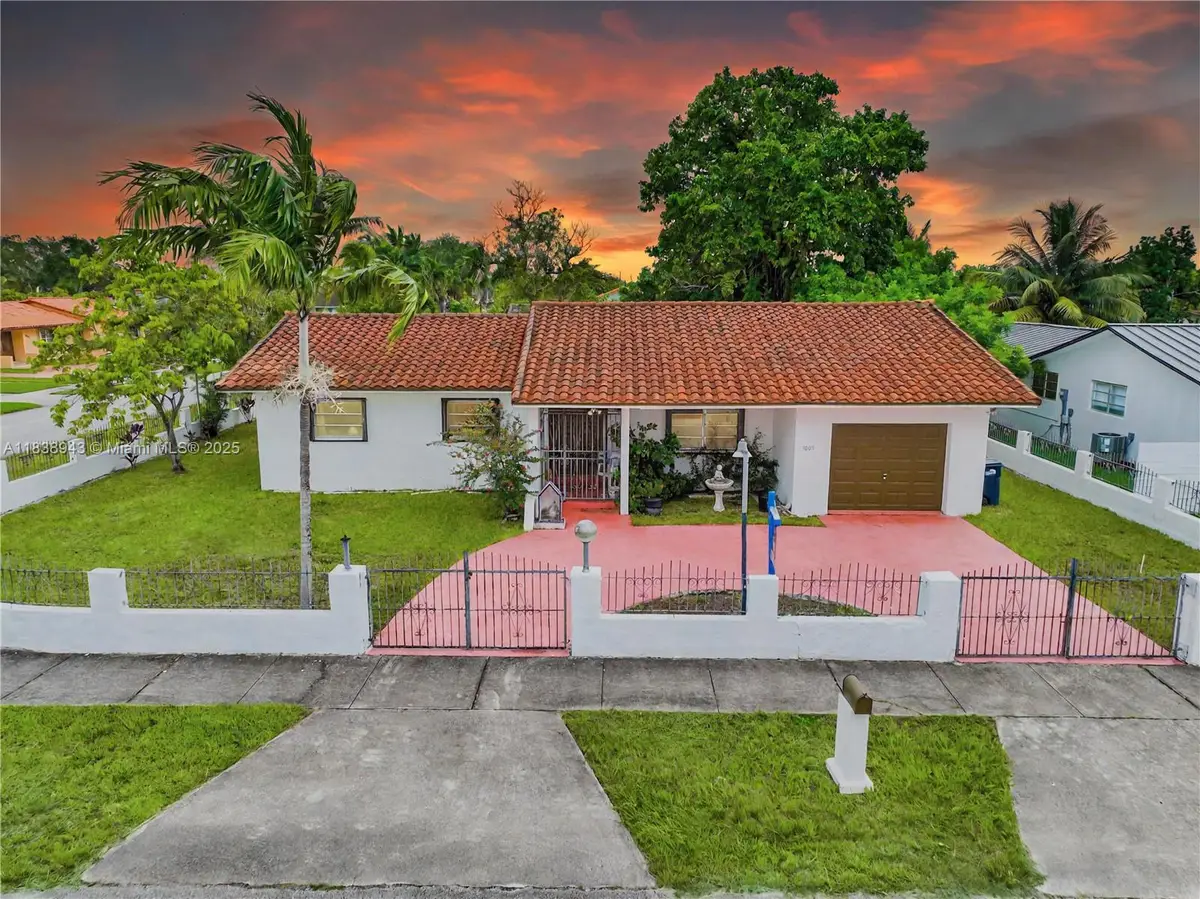 3005 SW 108th Ct, Miami, FL 33165 - Image #1