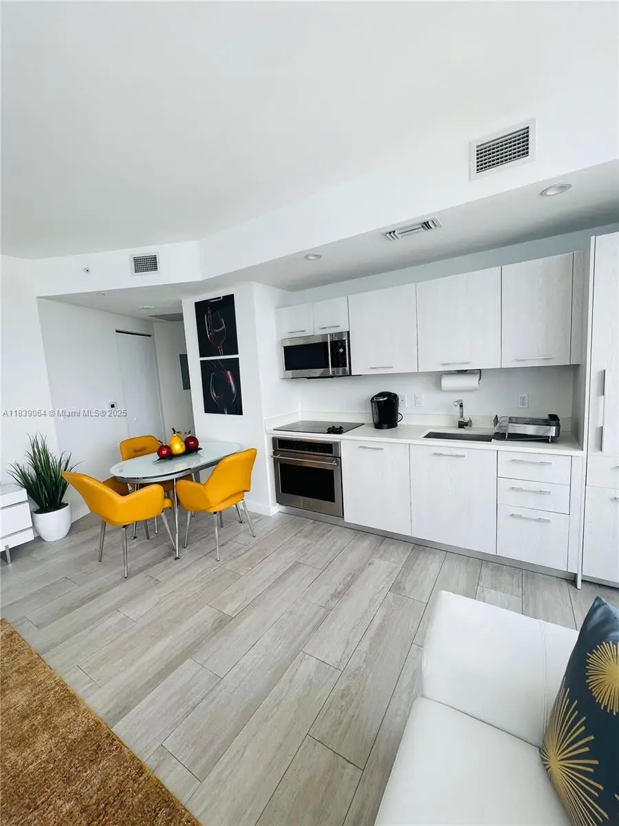 55 SW 9th St #3308, Miami, FL 33130 - #3