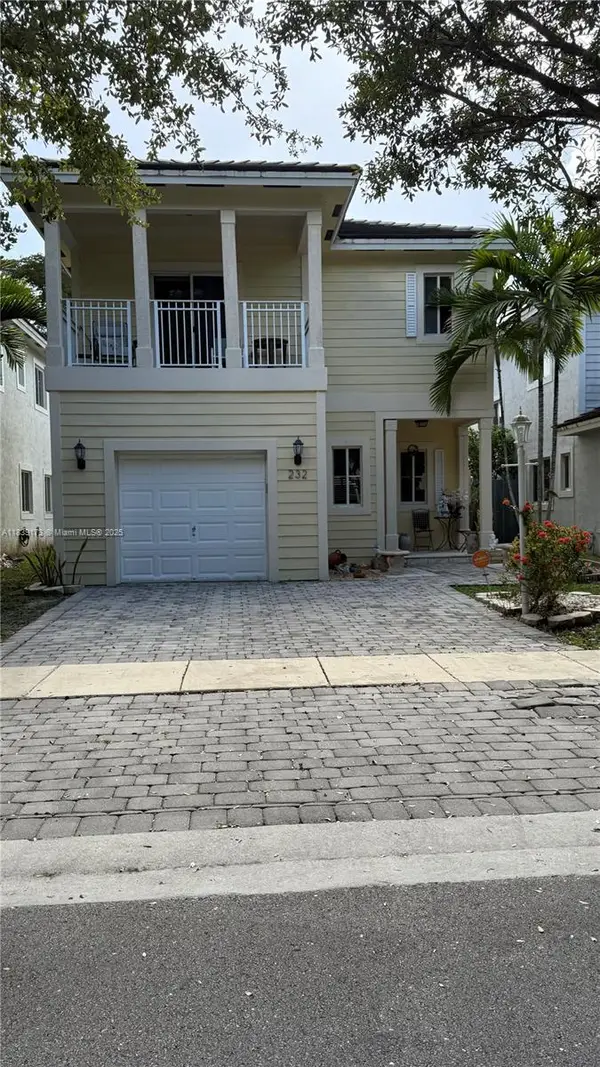 232 SE 32nd Ter, Homestead, FL 33033