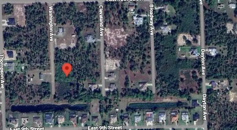 912 Washington Ave, Lehigh Acres, FL 33972 - Image #2