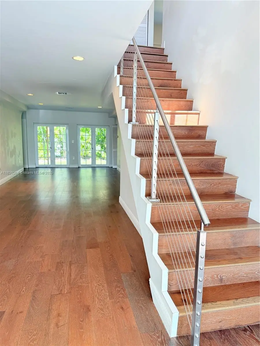 832 Wallace Street, Coral Gables, FL 33134 - Image #2