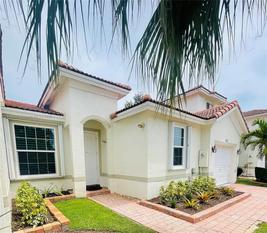 2817 SW 187th Ave, Miramar, FL 33029 - Image #2