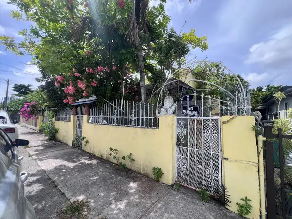 1772 NW 19th St, Miami, FL 33125